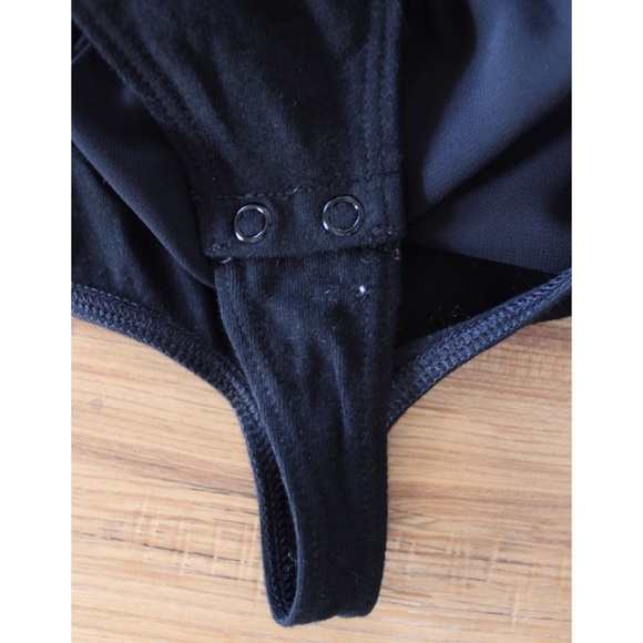 Express Sheer Long Sleeve Thong Bodysuit - Picture 8 of 9